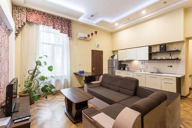 Апартаменты Odessa 3bedroom Deribas apartment Одесса-13